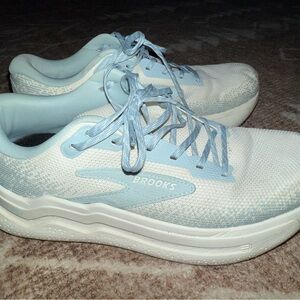 Brooks Ghost Max Women's Sky Blue Athletic Sneakers